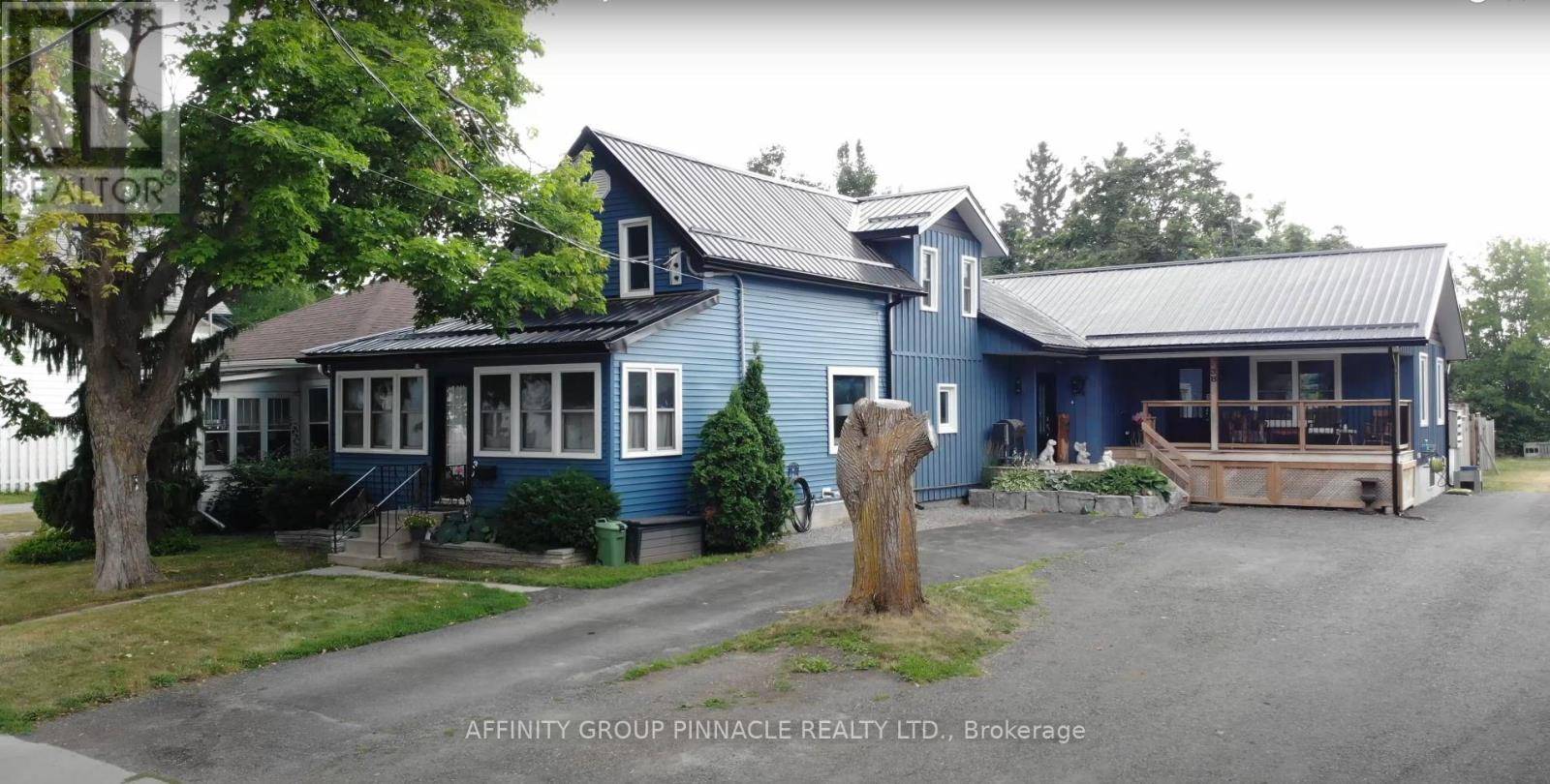 3 DUKE STREET, Kawartha Lakes (lindsay), ON K9V2K5