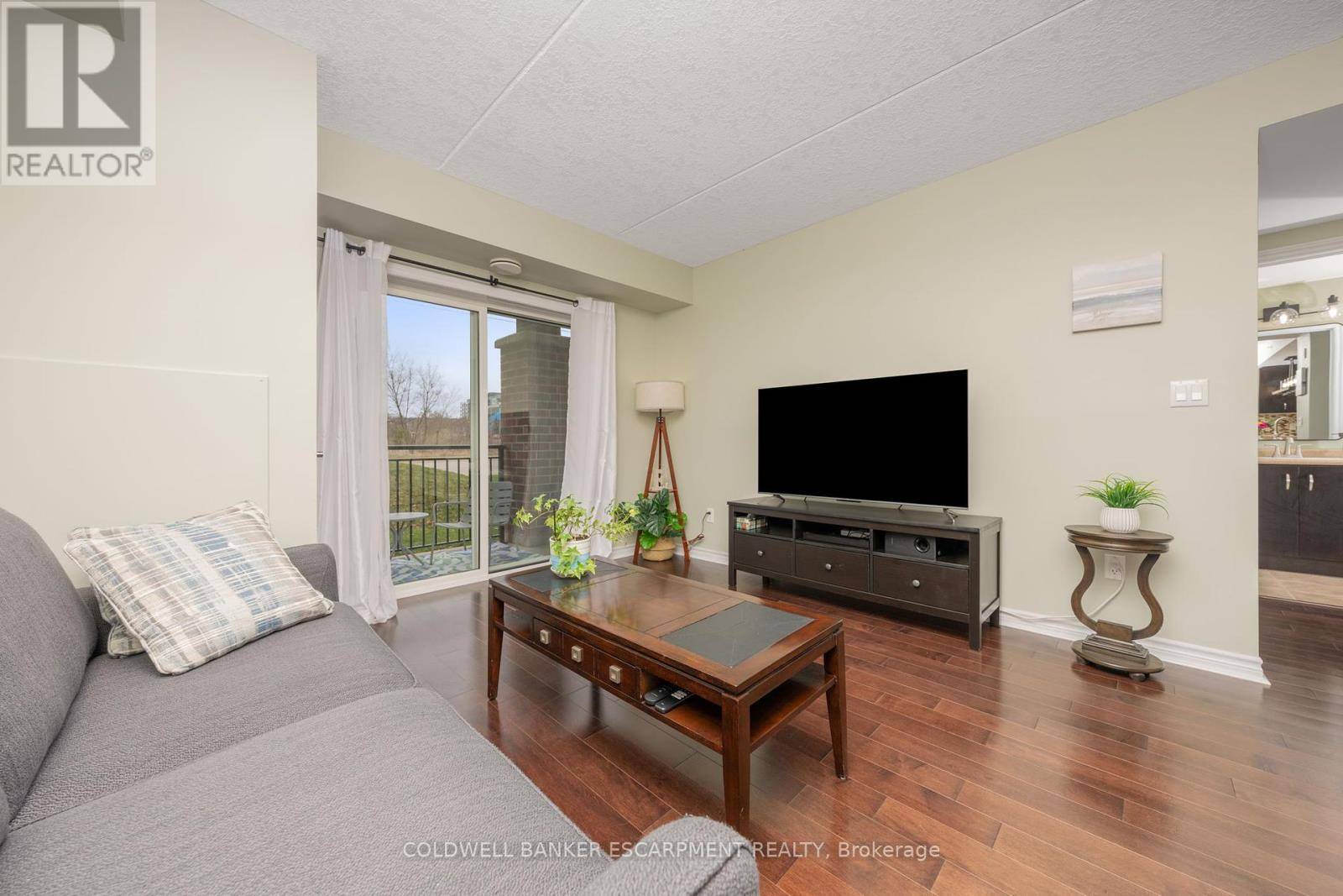 Guelph (pineridge/westminster Woods), ON N1L0E8,43 Goodwin DR #109