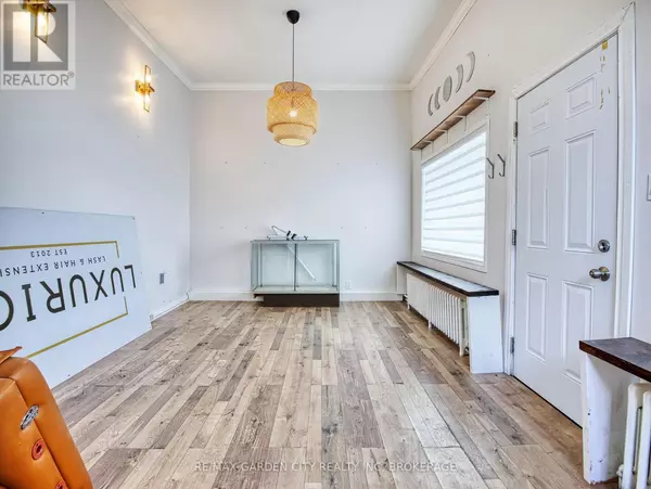 St. Catharines (downtown), ON L2R2N6,144 WELLAND AVENUE