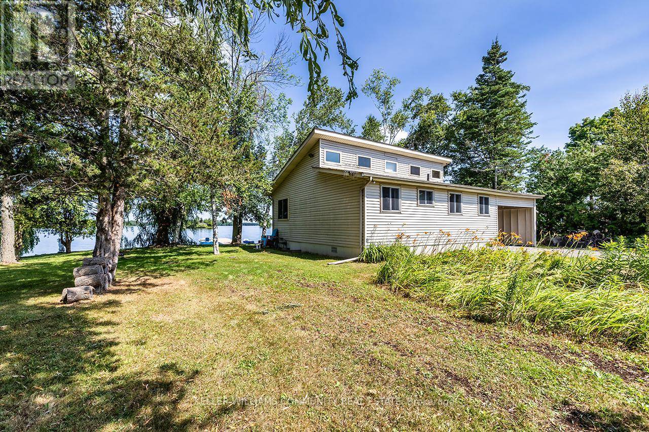 Selwyn, ON K0L1T0,1370 DUNMANUS DRIVE