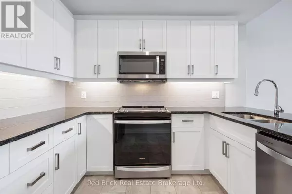 Guelph (pineridge/westminster Woods), ON N1L0P5,1880 Gordon ST #208