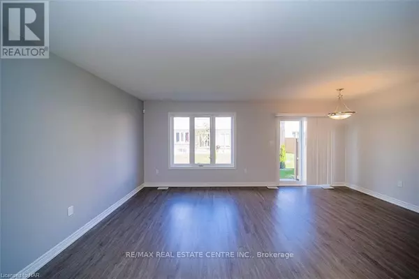 Niagara Falls (oldfield), ON L2G0Z4,7945 Oldfield RD #28