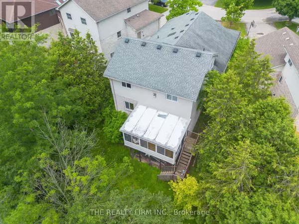 London South (south J), ON N5Z5C8,370 JONATHAN STREET