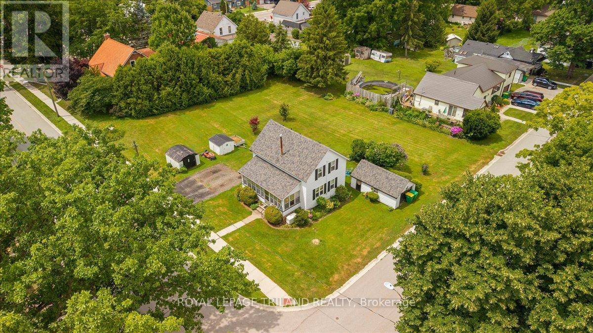 Southwest Middlesex (appin), ON N0L1A0,21 ELGIN STREET