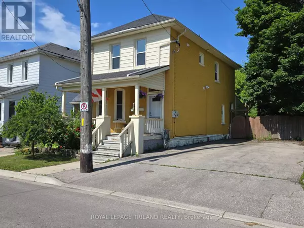 104 Flora ST #UPPER UNIT, St. Thomas, ON N5P2X6