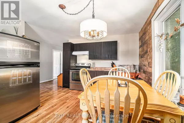 South Glengarry, ON K0C1L0,21111 CONCESSION RD 8 ROAD