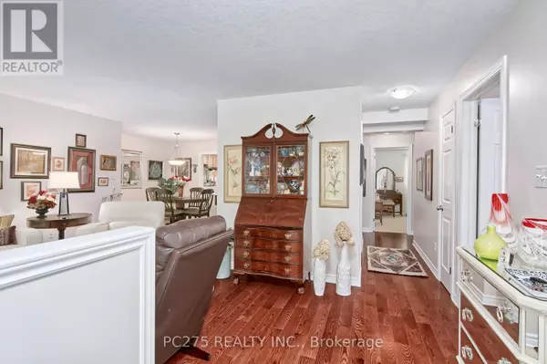 London South (south U), ON N6M0A7,3320 Meadowgate BLVD #236