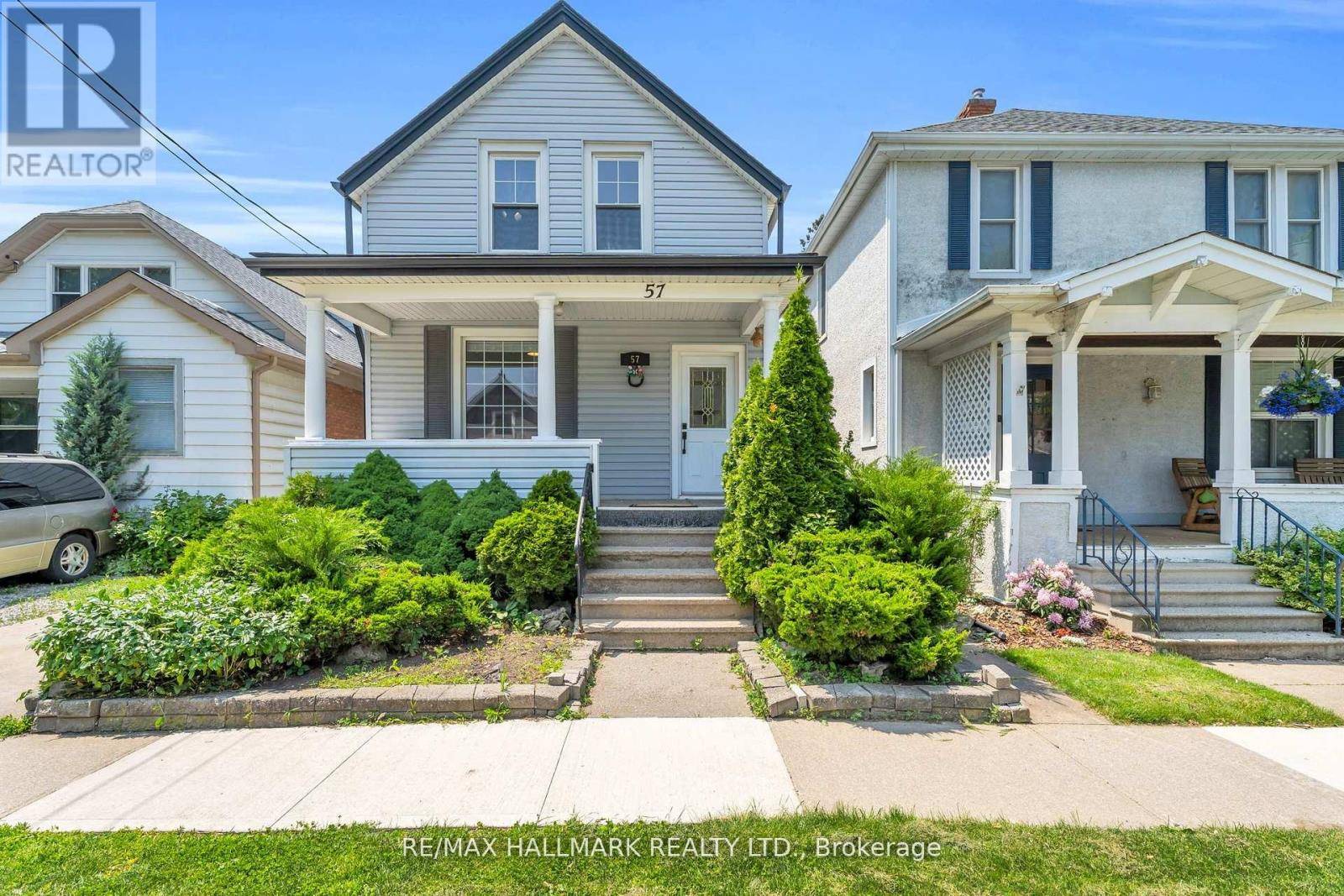 St. Catharines (downtown), ON L2R5T7,57 HENRY STREET