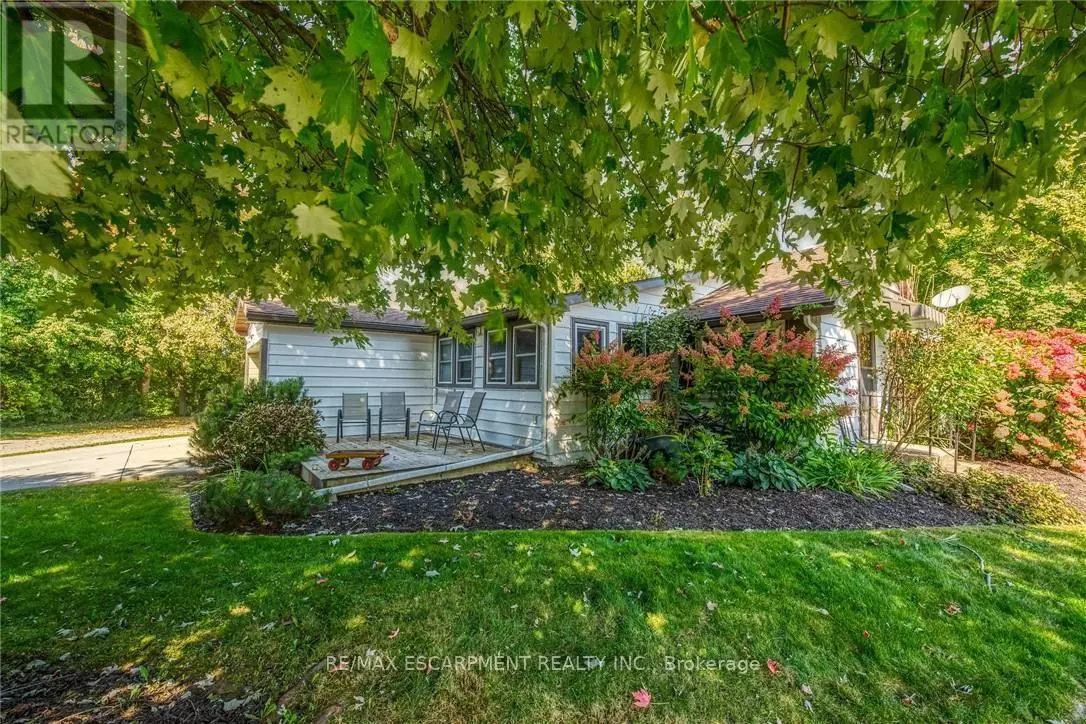 Norfolk (port Dover), ON N0A1N7,16 BROAD AVENUE