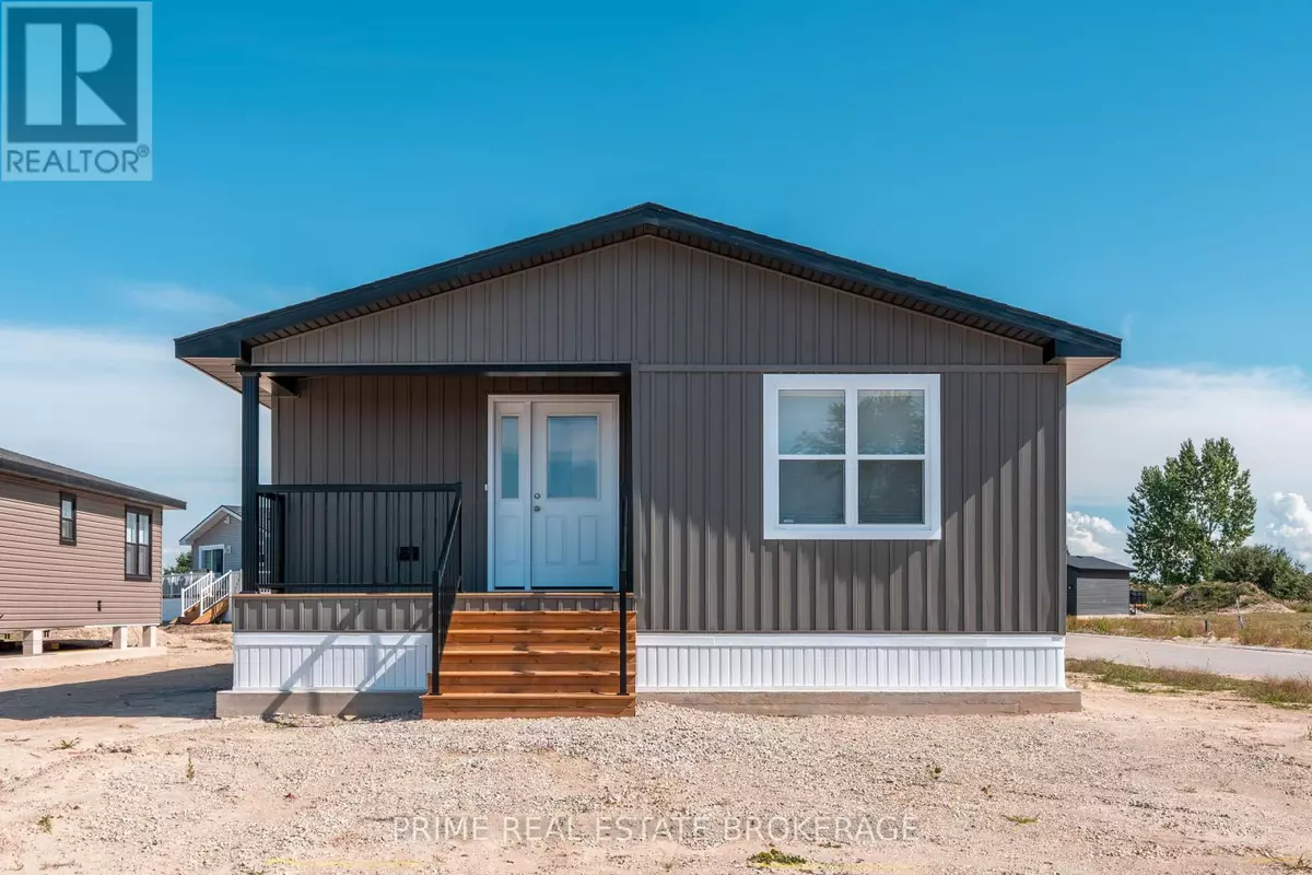 North Perth (elma), ON N4W3G8,215 Carolynn WAY #Lot 8