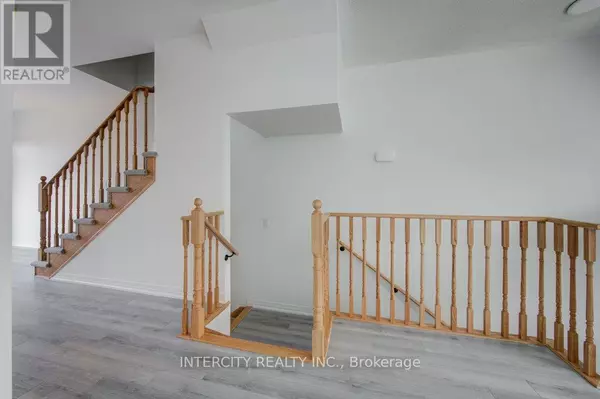 St. Catharines (glendale/glenridge), ON L2T2K1,150 Glendale AVE #56