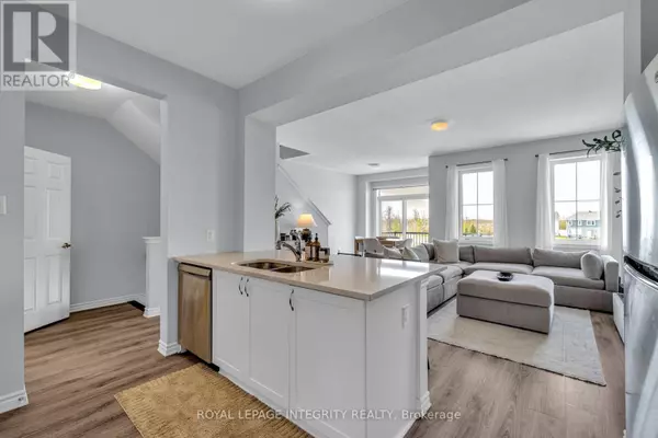 Ottawa, ON K2J7C8,602 DAMSON GARDENS GROVE