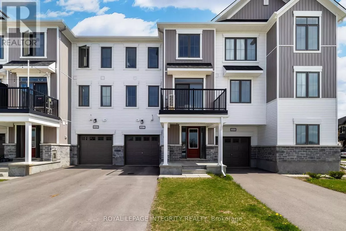 Ottawa, ON K2J7C8,602 DAMSON GARDENS GROVE