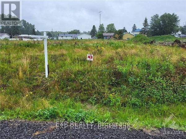 208 DES VIOLETTES STREET, Clarence-rockland, ON K0A2A0