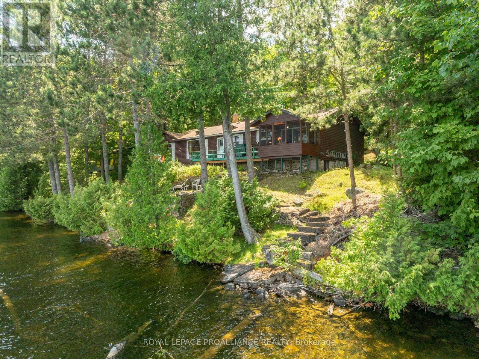 Frontenac (frontenac North), ON K0H1K0,1346B S MAZINAW HEIGHTS ROAD