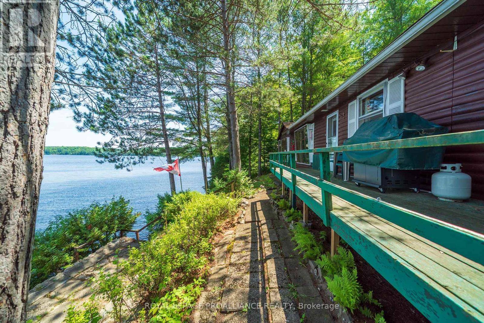 Frontenac (frontenac North), ON K0H1K0,1346B S MAZINAW HEIGHTS ROAD