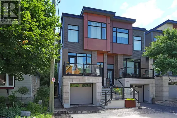239 Fairmont AVE #A, Ottawa, ON K1Y1X8