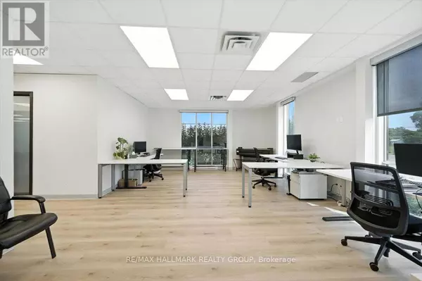 Ottawa, ON K1J9G2,5440 Canotek RD #100