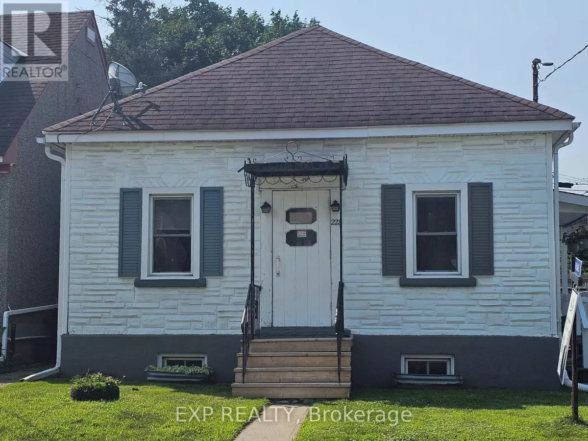 Ottawa, ON K1L5X8,228 CARILLON STREET