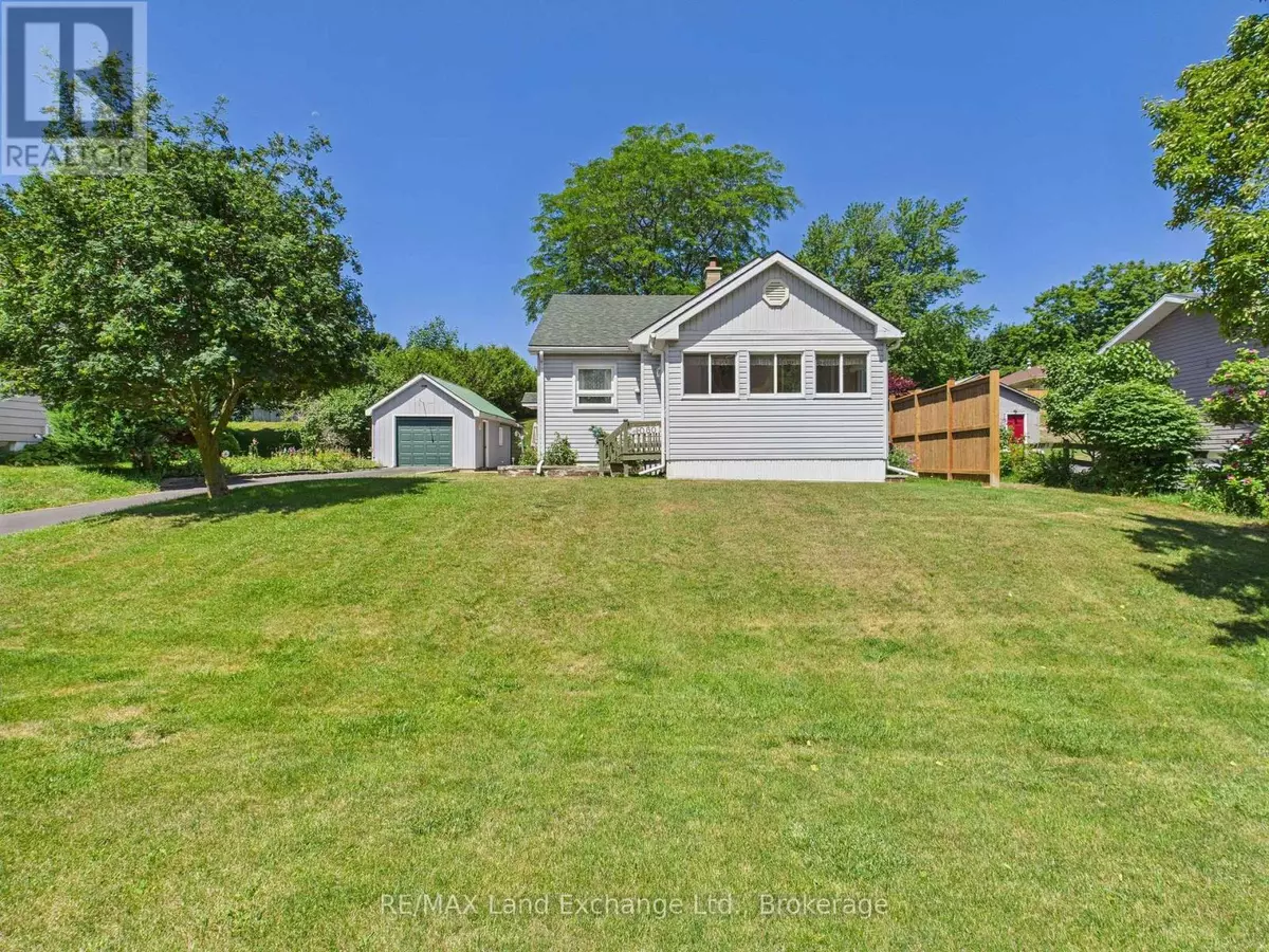 Kincardine, ON N2Z1X8,1060 PRINCES STREET N