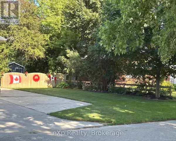 Brockton, ON N0G2V0,9 JOHNSTONE BOULEVARD