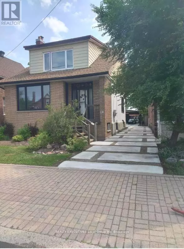 North Bay (central), ON P1B4W4,426 ALGONQUIN AVENUE