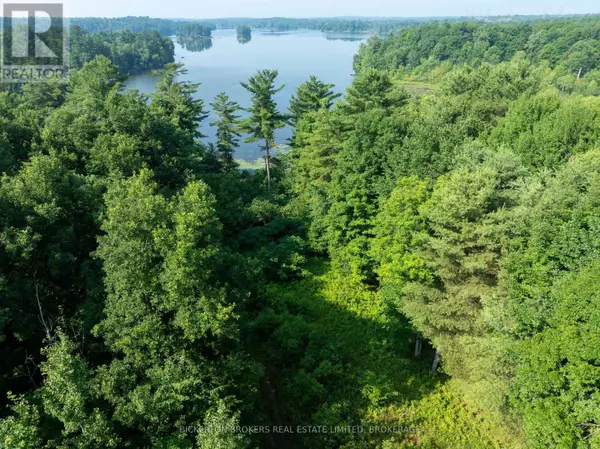 Rideau Lakes, ON K0G1E0,215 WHITEFISH LAKE ROAD