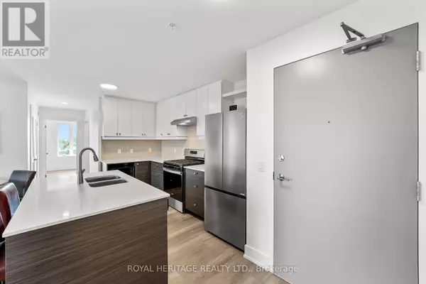 Kawartha Lakes (fenelon Falls), ON K0M1N0,19B West ST North #402