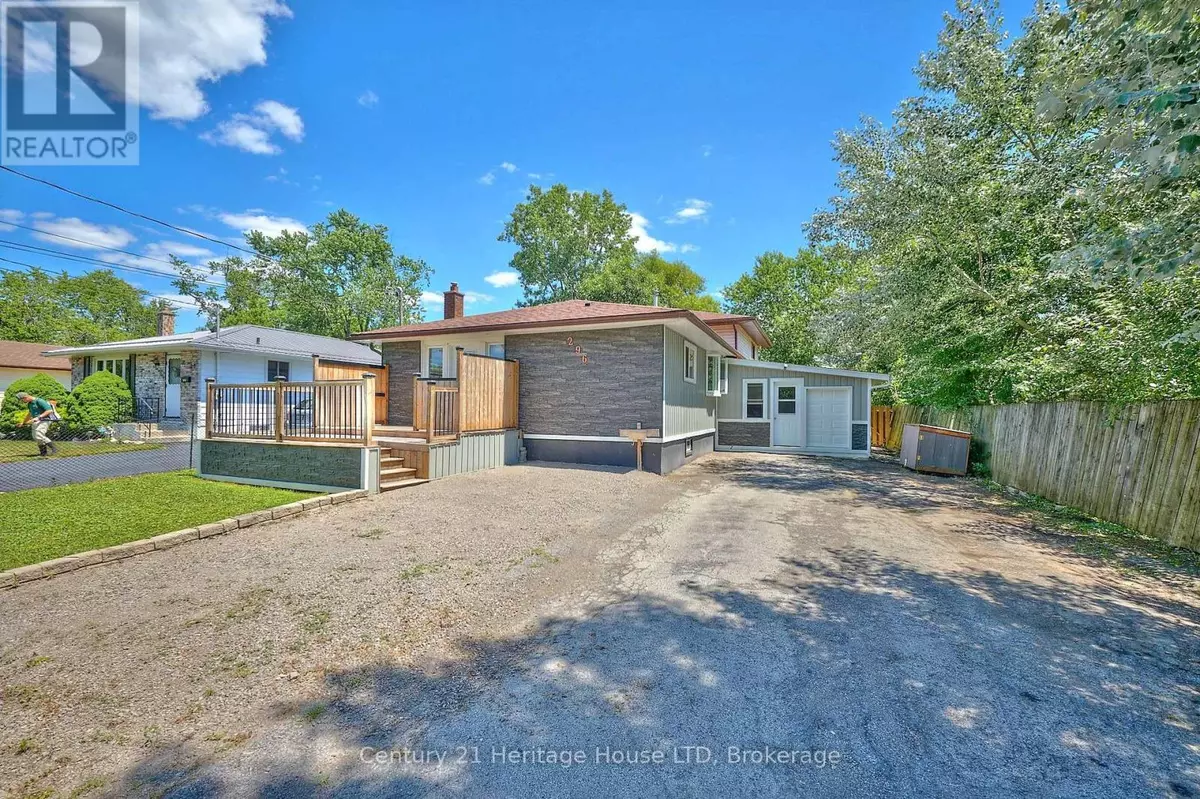 Fort Erie (crescent Park), ON L2A4M1,296 ROSE AVENUE