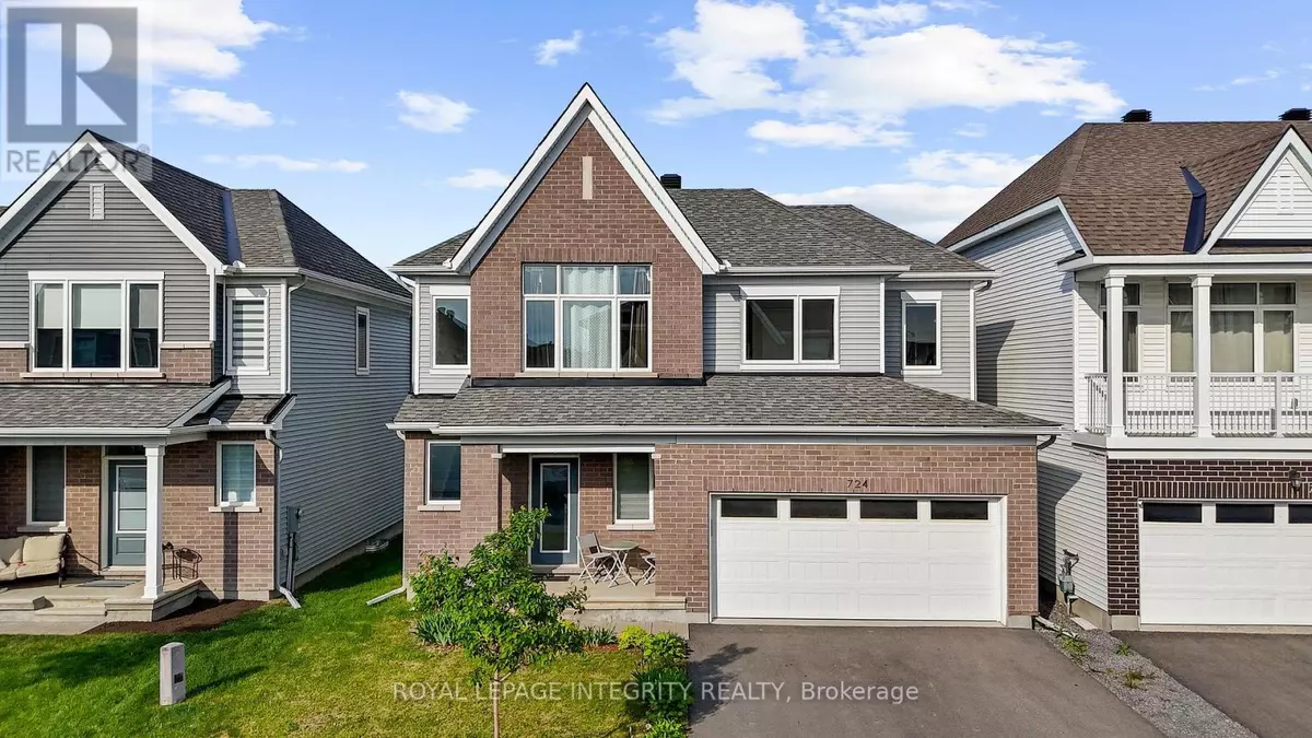 Ottawa, ON K1W0N3,724 VENNECY TERRACE