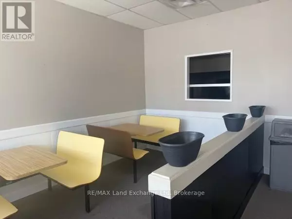 North Huron (wingham), ON N0G2W0,176 JOSEPHINE STREET