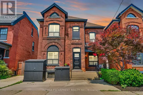 53 MURRAY STREET E, Hamilton (beasley), ON L8L3E0