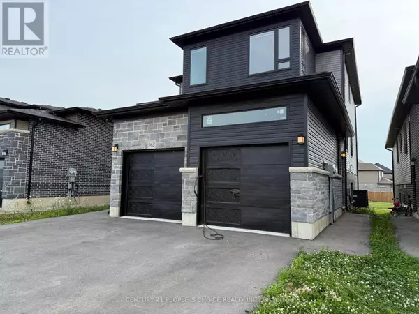 Woodstock (woodstock - North), ON N4T0M1,562 Fairway RD #Upper