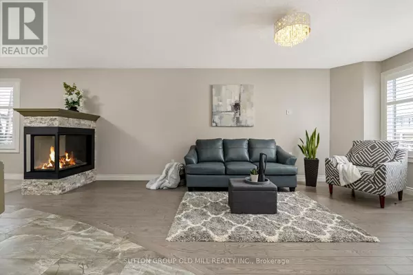 Hamilton (ancaster), ON L9G2H9,17 MILLER DRIVE