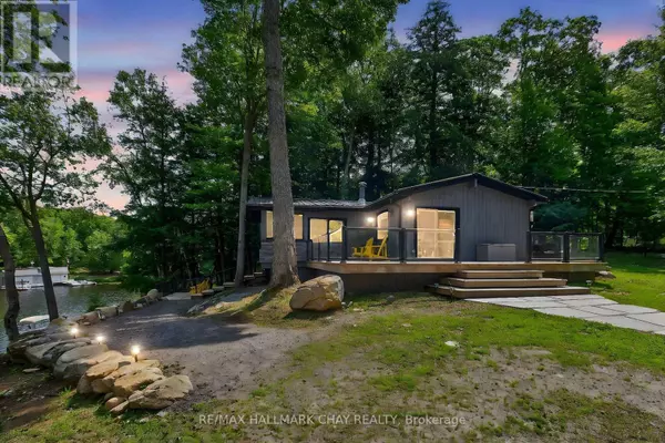 Bracebridge (muskoka (n)), ON P1L1R6,1054 EILEAN GOWAN ISLAND