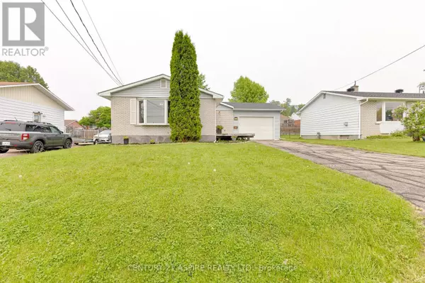 Pembroke, ON K8A2H7,123 ELLIS AVENUE
