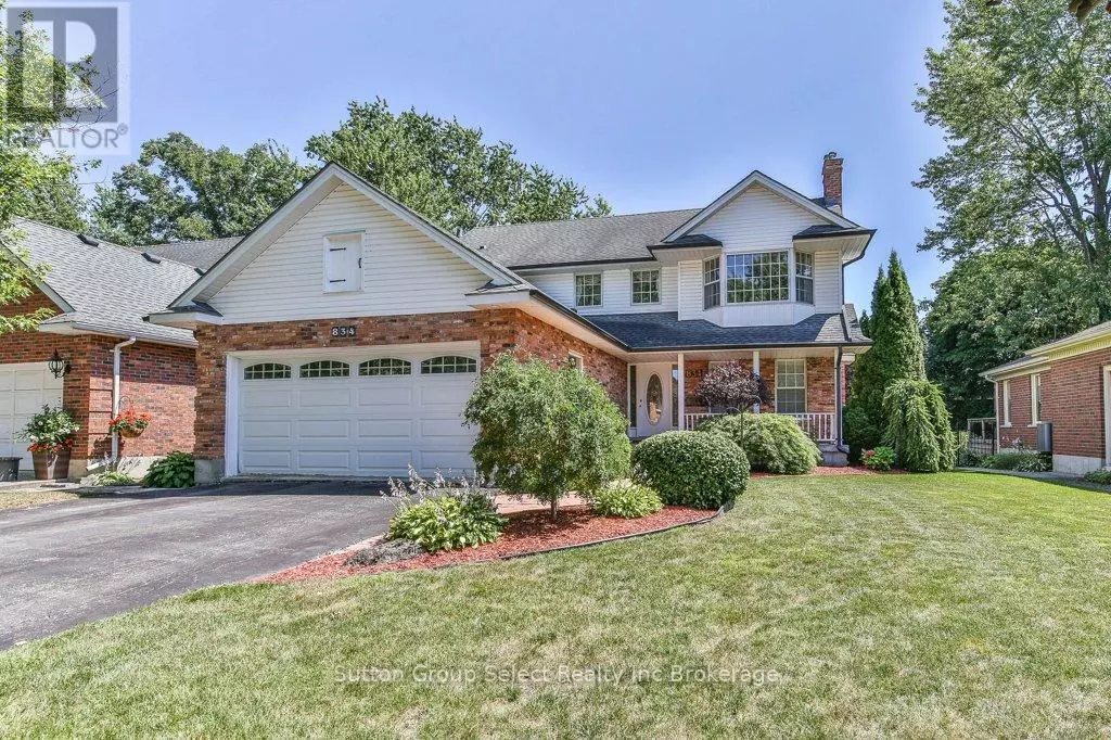 Woodstock (woodstock - North), ON N4S8R5,834 BERKSHIRE DRIVE