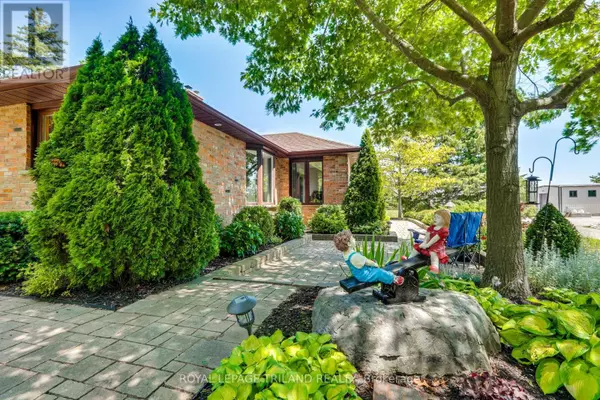 Middlesex Centre (ilderton), ON N0M2A0,22604 VANNECK ROAD