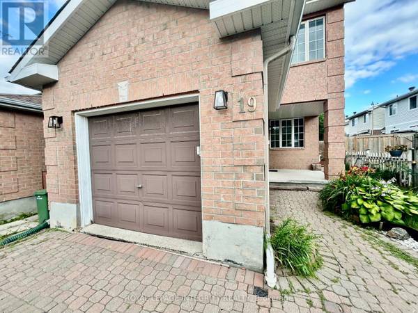 Ottawa, ON K2L4E9,19 COHEN AVENUE