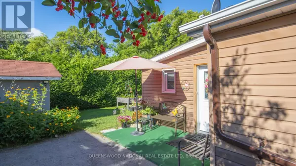 Madawaska Valley, ON K0J1B0,41 INGLIS STREET