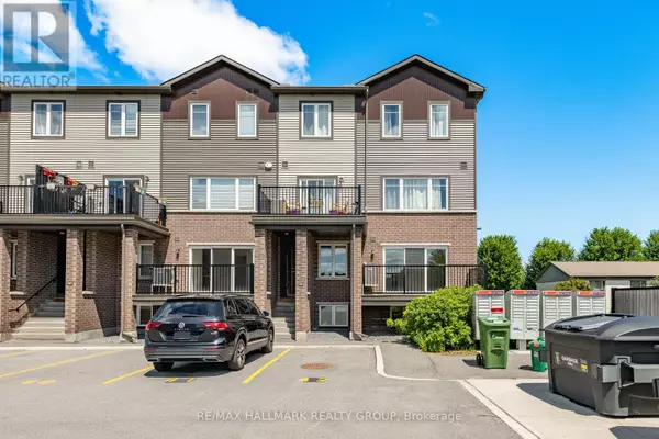 415 Eldorado Private #16, Ottawa, ON K2K0N9