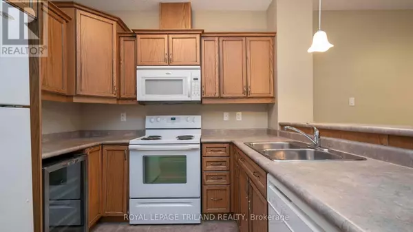 London East (east F), ON N6B2T2,435 COLBORNE ST #203