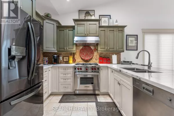 St. Catharines (grapeview), ON L2W0A3,54 VIDEL CRESCENT