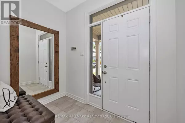 Ottawa, ON K1X0E1,271 MOUNT NEBO WAY