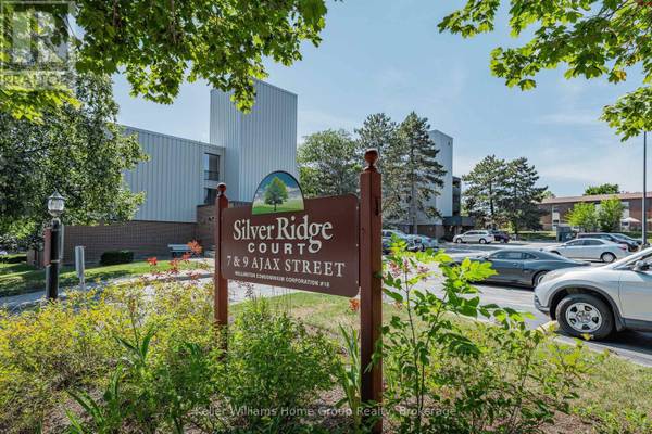 9 Ajax ST #204, Guelph (junction/onward Willow), ON N1H2A9