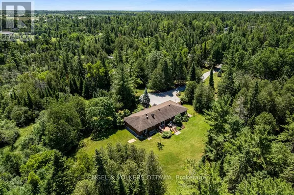 Ottawa, ON K0A1L0,656 SPRUCE RIDGE ROAD