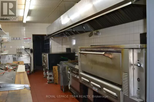 Arnprior, ON K7S2N5,129 JOHN STREET N