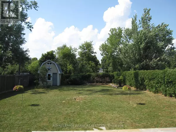 Kawartha Lakes (lindsay), ON K9V1G4,78 QUEEN STREET
