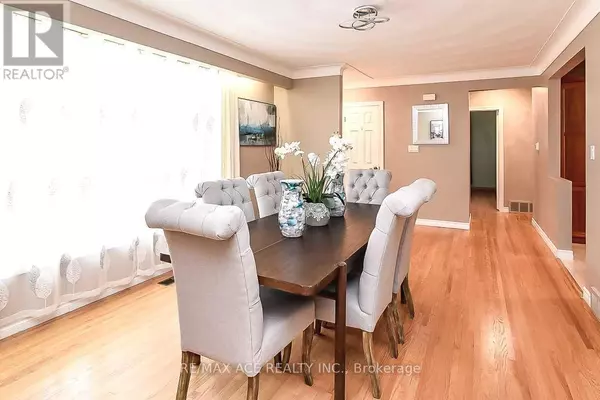 Grimsby (grimsby Beach), ON L3M3S7,23 WOODSVIEW AVENUE
