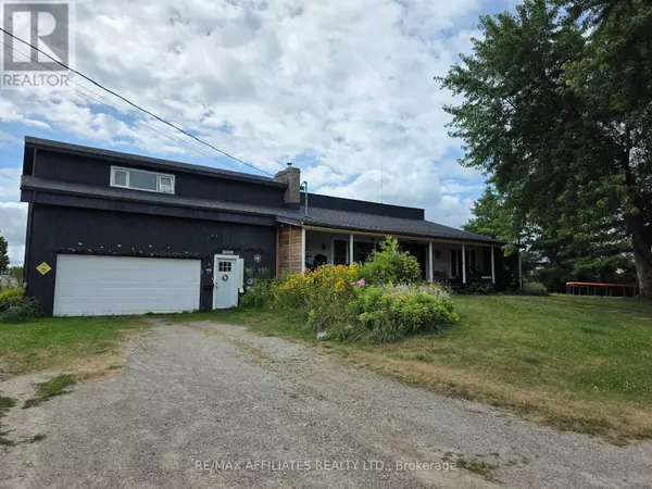 Rideau Lakes, ON K0E1G0,712 DAYTOWN ROAD